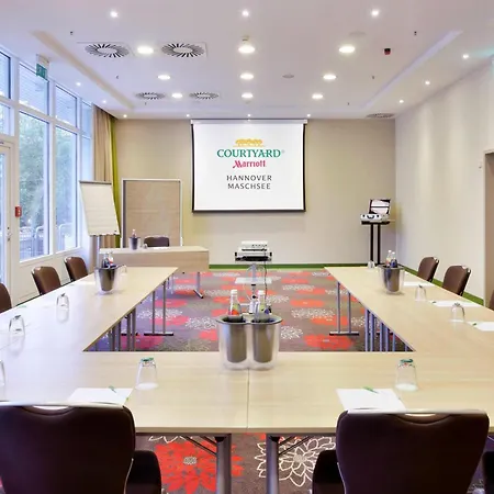 Hotel Courtyard By Marriott Maschsee Hannover