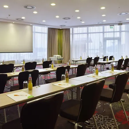 Hotel Courtyard By Marriott Maschsee